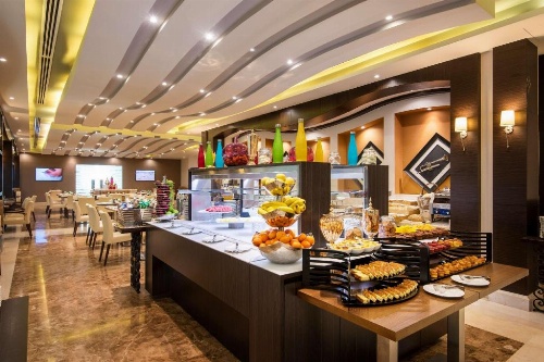 Golden Tulip Doha Hotel image 3